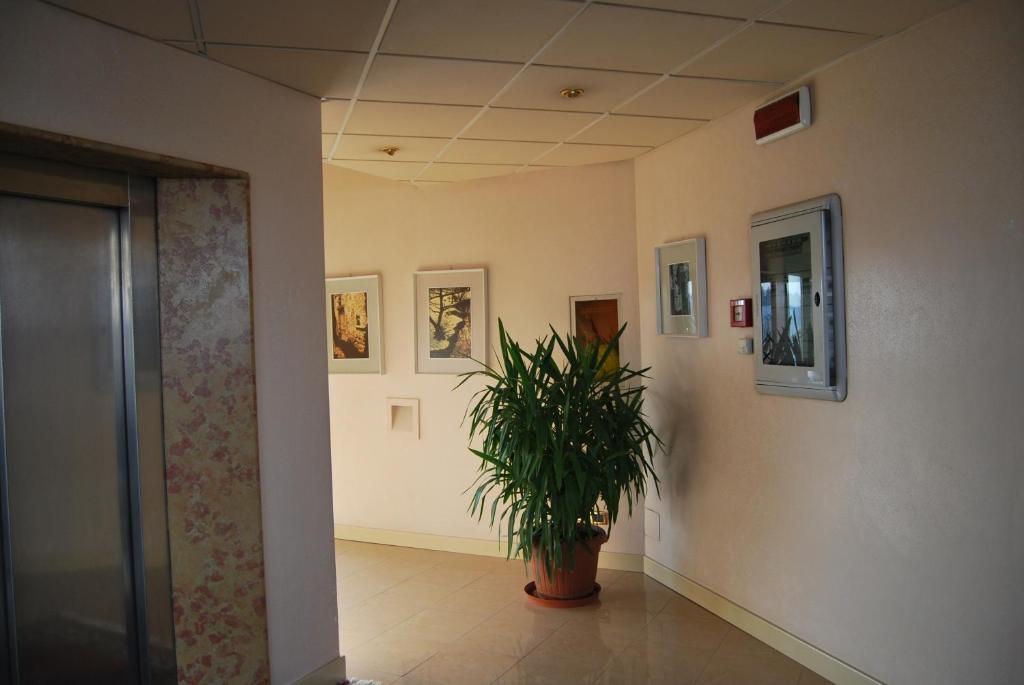 Hotel Vecchia Brianza Seveso Habitación foto