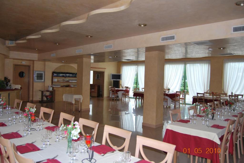 Hotel Vecchia Brianza Seveso Habitación foto